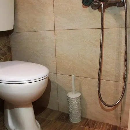 Studio Center 25 * خانيا