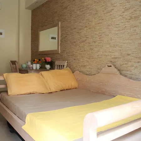 Studio Center 25 Apartment *